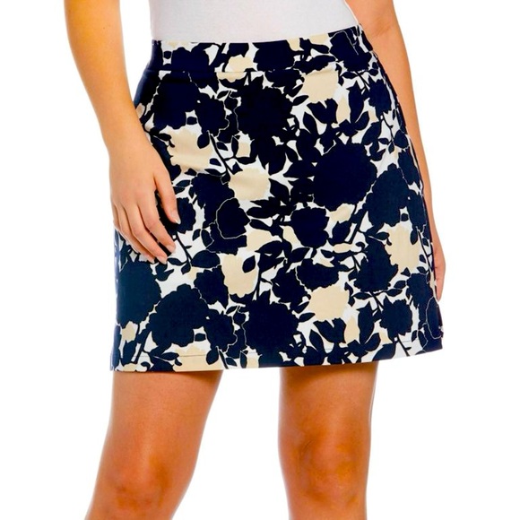 Rafaella Women's Wide Waistband Stretch Pull-On Style Skort (Black, S) NWOT - Picture 2 of 4